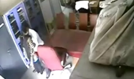 स्तन के बीच गड़बड़ ठाठ हिंदी मूवी फिल्म सेक्सी गोरा
