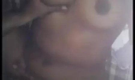 एक सेक्सी गोरा के चेहरे पर सेक्सी हिंदी मूवी एचडी तूफानी सह शॉट