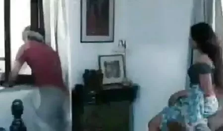 एशले उसे बिल्ली सेक्सी हिंदी मूवी वीडियो के लिए प्यारी बिल्ली हस्तमैथुन