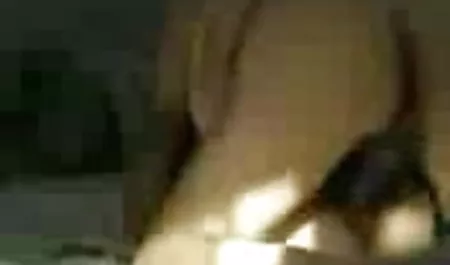 सौतेला बेटा अपनी सेक्सी सेक्सी मूवी फुल हड हिंदी मे सौतेली माँ लिसा एन को चोदता है