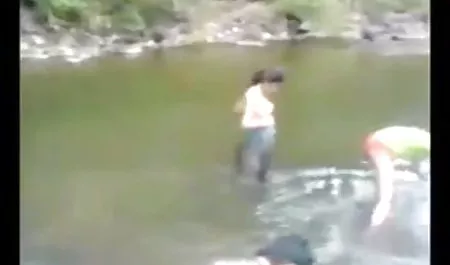 मुझे हिंदी सेक्सी मूवी हिंदी सेक्सी मूवी चोदो कुतिया और मेरी चूत चाटो