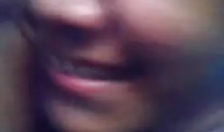 नाइजर एक टैटू लड़की को सेक्स फिल्म मूवी गड़बड़ कर दिया