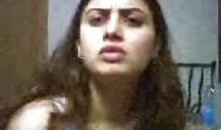 श्यामला, एक वैक्यूम की तरह सब कुछ चूसा जो हिंदी मूवी हद सेक्सी हो सकता है