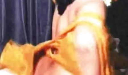 गर्म सेक्स पिक्चर मूवी सेक्स फूहड़ माँ से Handjob सबक