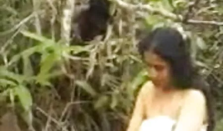 सुंदर स्तनधारी, विश्वासघाती महिला हिंदी फुल सेक्सी मूवी के कामुक हाथों में उतरा, जल्दी से अपने बेलगाम जुनून से शुरू होता है और, तुरंत जोर से लात मारना बंद कर देता है, उत्साह से इस पागल के सभी गंदे गोरों को पूरा करता है