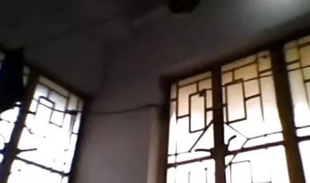 चिंतित हिंदी मूवी एचडी सेक्सी वीडियो कुतिया एलेक्सिस मुनरो कीरन के साथ एक विशाल डिक cums धार पर