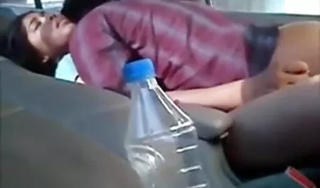 मोटा आदमी मोज़ा हिंदी वीडियो सेक्सी मूवी फिल्म में रूममेट fucks