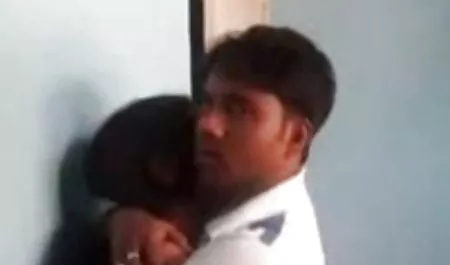 गोरा पैर और दोस्त छुपा के साथ डिक छूत सेक्स मूवी हिंदी एचडी