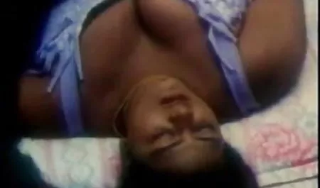 फिशनेट पेंटीहोज में कुतिया गुदा हिंदी सेक्सी पिक्चर फुल मूवी वीडियो में गड़बड़ हो जाता है