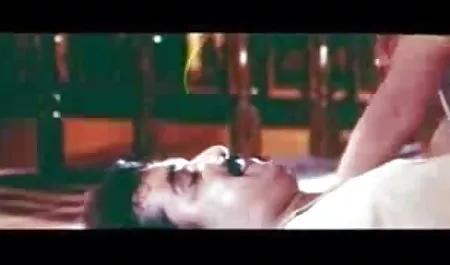 रूसी छात्र ने एक ठाठ पोशाक के लिए सेक्सी वीडियो मूवी कॉम गड़बड़ कर दिया