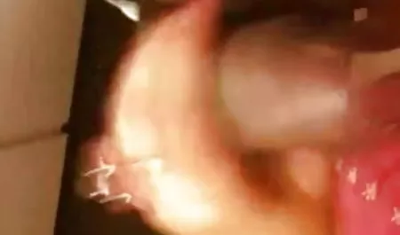 सुंदर कुतिया Giovana उसकी बिल्ली फुल हिंदी सेक्सी मूवी में एक dildo के साथ खेलता है