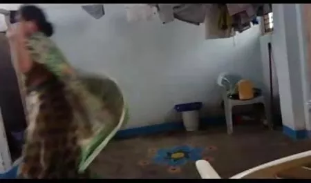 दोस्त ने एक पोर्नस्टार का इंटरव्यू लिया और उसकी चुदाई की सेक्सी पिक्चर मूवी फुल एचडी