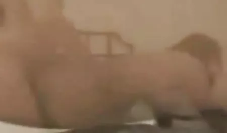 शावर के बाद प्रेमिका के मुंह हिंदी मूवी हद सेक्सी में चुदाई