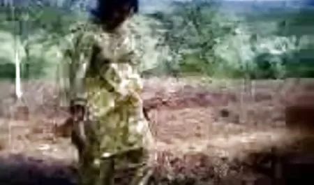 गोरा गोरा एक मोटा मुर्गा सवारी करता है सेक्सी हिंदी मूवी सेक्सी