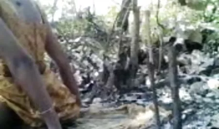 लेनदार ऋण लेने के लिए आया था, लेकिन उसकी मूवी एचडी सेक्सी पत्नी को इसके लिए भुगतान करना पड़ा
