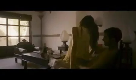 एक सुंदर बिल्ली के साथ तेजस्वी गोरा एक आदमी हिंदी सेक्सी मूवी एचडी वीडियो को एक blowjob देता है