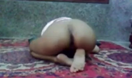 रसोई में युवा प्रेमियों के सेक्स, श्यामला जोर से moans सेक्स करते हुए हिंदी मूवी और cums