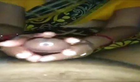 दो सदस्यों सेक्सी पिक्चर मूवी फुल एचडी ने एक युवा बच्चे के गले में छेद कर दिया