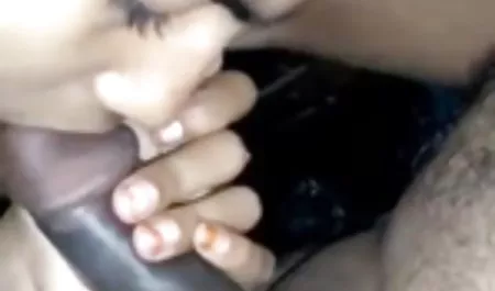 सेक्सी गोरा उसकी योनी एचडी मूवी सेक्सी ripping