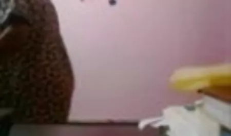 एक परिपक्व और बहुत सेक्सी जोड़ी मास्टर और गुलाम की हार्ड सेक्स हिंदी सेक्सी फुल मूवी
