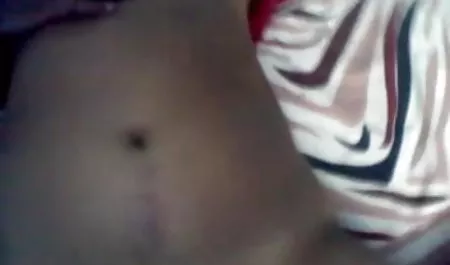 दो हॉट बेब्स हस्तमैथुन करते हैं आदमी फुल सेक्सी वीडियो फिल्म के डिक