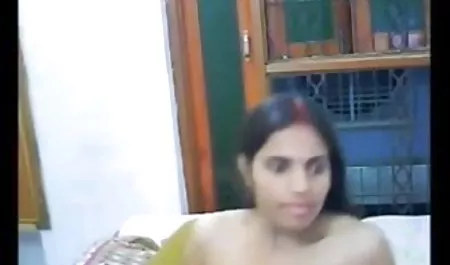 सेक्सी सुनहरे बालों वाली नौकरानी मेजबान द्वारा गड़बड़ सेक्सी मूवी वीडियो हिंदी में हो जाता है, जबकि पत्नी काम पर