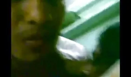 इन lesbos को एक दूसरे की एड़ी को चाटना और धीरे से अपनी उंगलियों को चूसना सेक्सी हिंदी एचडी फुल मूवी पसंद है, और उनके मोज़ा किसी भी बुत और महिला पैरों को पागल कर देगा।