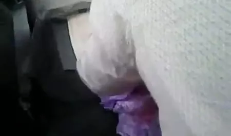टैटू के साथ गोल-मटोल सेक्सी मूवी फुल एचडी सेक्सी मूवी गोरी लड़की मोटी चूची चूसती है