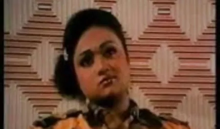 श्यामला पैसे के लिए सेक्सी वीडियो एचडी मूवी सड़क पर fucks
