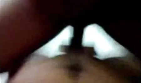 उत्साहित और गड़बड़ हिंदी सेक्सी मूवी वीडियो में