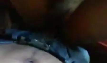 हिजड़ा एक उंगली के साथ उसे गधा बेकार है, हिंदी सेक्सी मूवी 2 उसके वसा डिक बंद झटके और उसके जाँघिया पर cums