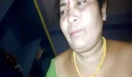 यार अपने पड़ोसी के घर गया, उसे हस्तमैथुन करते देखा। प्रतीक्षा करने के सेक्स मूवी एचडी में बाद जब लड़की लगभग संभोग में पहुंच गई, तो वह उसके पास गया और गधे में गड़बड़ कर दिया