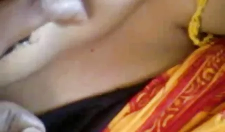 गर्म भावुक लड़की मुर्गा सभी सेक्सी हिंदी मूवी में जुनून के साथ बेकार है और सह निगल