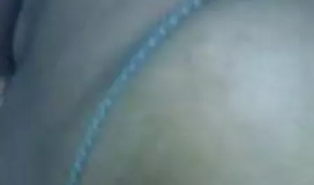 अश्लील चित्रों वाली फोन उसके पिता द्वारा जब्त कर ली गई थी, लेकिन गैजेट हिंदी सेक्सी एचडी मूवी की दुकान में, लड़की ने विक्रेता के साथ शुरू करते हुए, संग्रह को फिर से शुरू करने का फैसला किया