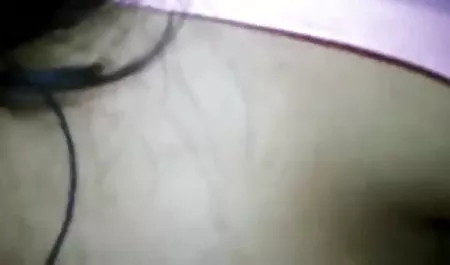 सुंदर गोरा सेक्सी हिंदी फुल मूवी एक हरा ककड़ी के साथ उसके छेद गड़बड़ कर दिया