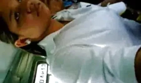 एशियाई सेक्सी मूवी हिंदी सेक्सी मूवी उसे निपल्स twirls और बिल्ली प्यार करता है