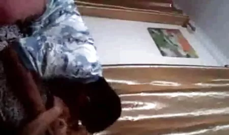 वह प्यार करता है जब विशाल थरथानेवाला उसकी pussied बिल्ली में प्रवेश बीएफ सेक्सी फिल्में मूवी करता है, जब किसी न किसी पुरुष उंगलियों उसके विशाल निपल्स निचोड़