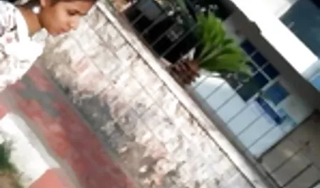 गंजा गुणवत्ता वाला आदमी हिंदी वीडियो फुल मूवी सेक्सी अपने फिटनेस ट्रेनर को चोदता है