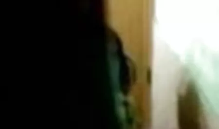 सेक्सी sluts ने प्रशिक्षण में एक सेक्सी मूवी वीडियो हिंदी समूह सेक्स की व्यवस्था की