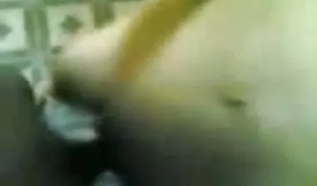 एक कुशल गोरा पूरी तरह से जानता है कि एक वास्तविक कामुक मालिश का आनंद लेने के हिंदी सेक्सी फिल्म फुल लिए उसे क्या करना पड़ता है, उसकी उंगलियां एक दरार में चारों ओर बिखर जाती हैं, एक बार फिर एक आकर्षक श्यामला को संभोग करने के लिए लाती है