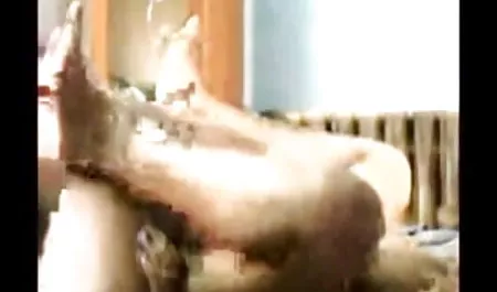 वेबकैम के सामने शांत सेक्सी वीडियो एचडी मूवी हिंदी में हस्तमैथुन