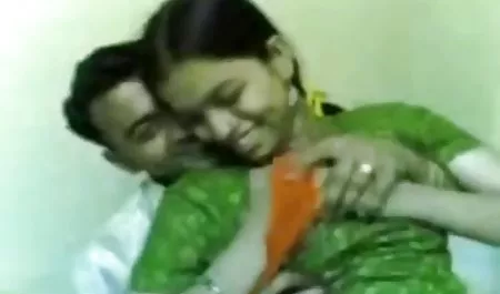 दो डिक्स पर फुल हद सेक्सी मूवी सुंदर कुतिया खींची
