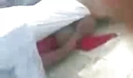 एक बहुत हिंदी फुल सेक्सी मूवी मोटी विशाल डिक के साथ यार श्यामला अमारा रोमानी fucks