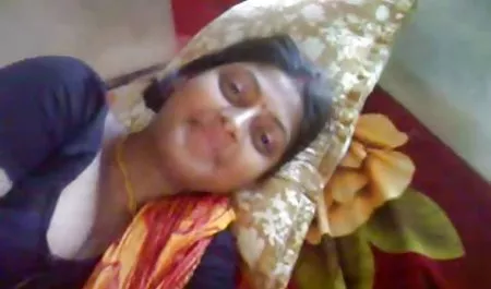 घूमने आया और गांड में चुदाई करने को हिंदी सेक्सी फिल्म मूवी कहा