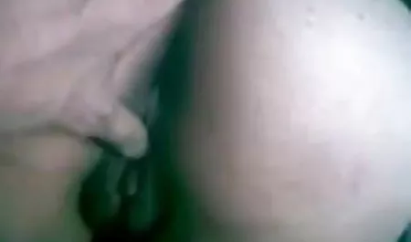 चूत में छोटा वाइब्रेटर और गांड में भोजपुरी हिंदी सेक्सी मूवी बड़ा
