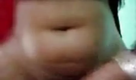सुंदर जवान सेक्स फिल्म मूवी प्रेमिका डिक संभालती है