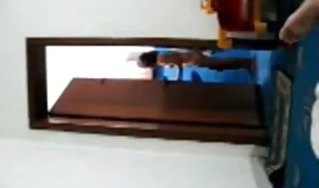 खुश आदमी एक गर्म गोरा सेक्सी मूवी फुल सेक्सी मूवी fucks