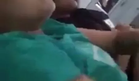 सौंदर्य कीरा से आप क्या उम्मीद कर सकते हैं, जो जल्द ही अपने नए दोस्त सेक्सी वीडियो मूवी पिक्चर के लिए कार में जाने और उसके मुर्गा चूसने के लिए तैयार है