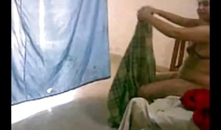 फिशनेट जंपसूट में पैशनेट श्यामला डिक को चूसती हिंदी सेक्सी फुल मूवी है