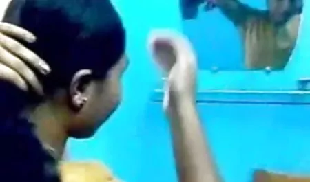 ग्लैमरस कुतिया हिंदी की सेक्सी मूवी ब्रुक से कूल blowjob